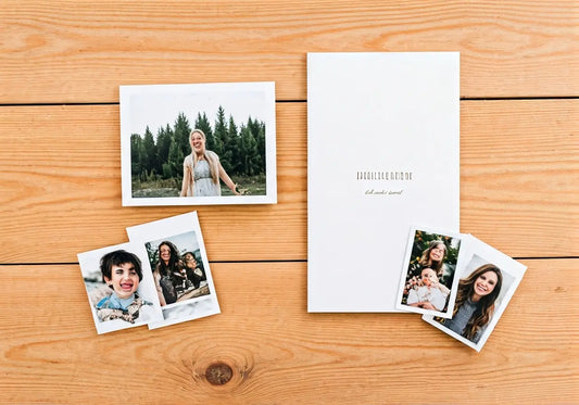 7 Reasons to Send Personalized Holiday Photo Cards This Season